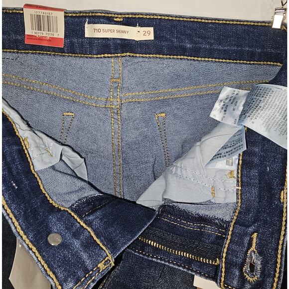 Levi's Women's 710 Super Skinny Jeans - Size 29x28 - Picture 7 of 8